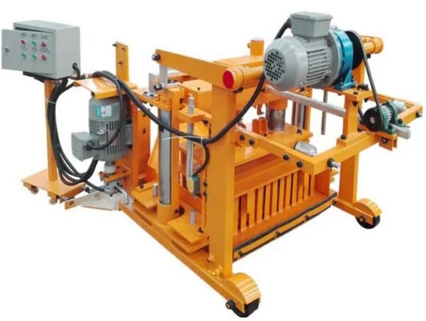 QT40-3A Egg Laying Concrete Block Making Machine - Image 2