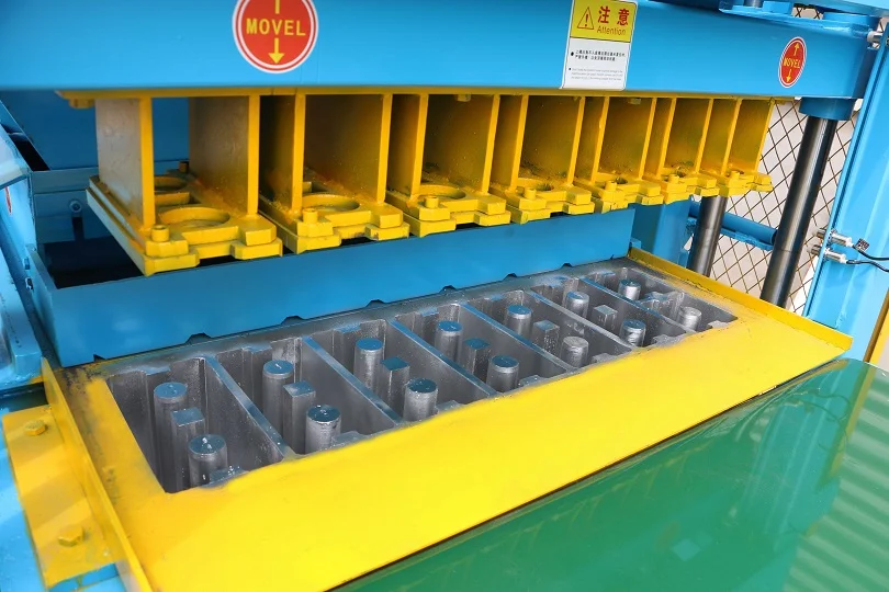 7-10 Fully Automatic Interlocking Brick Making Machine - Image 4
